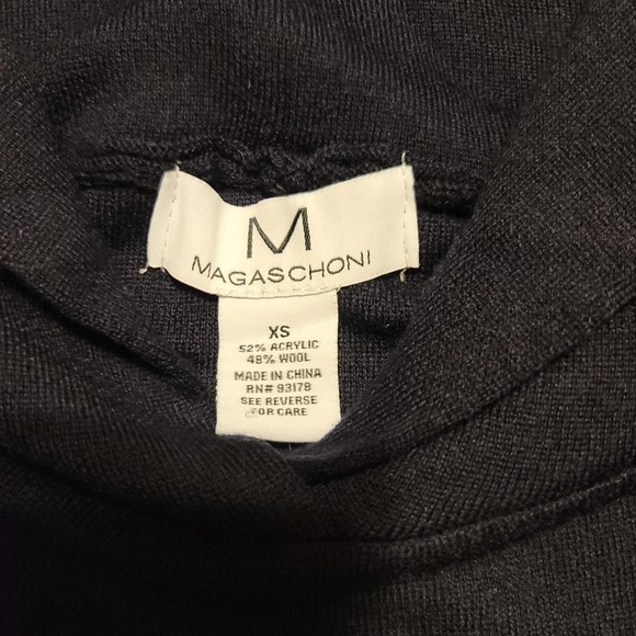 M by Magaschoni Wool Blend Solid Knit Hoodie NWOT - Picture 8 of 9
